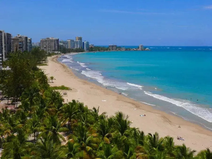 Borinquen Beach Inn