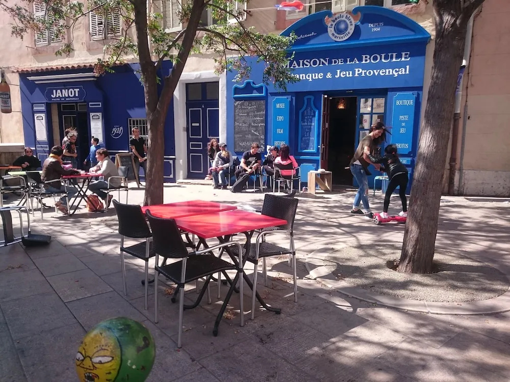 La butte des Carmes - 3mn du Panier