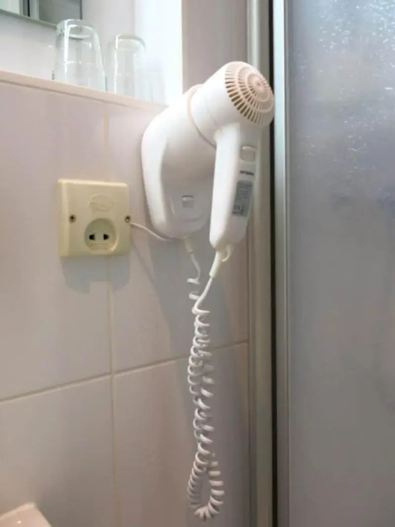 KIBI Rooms self check-in