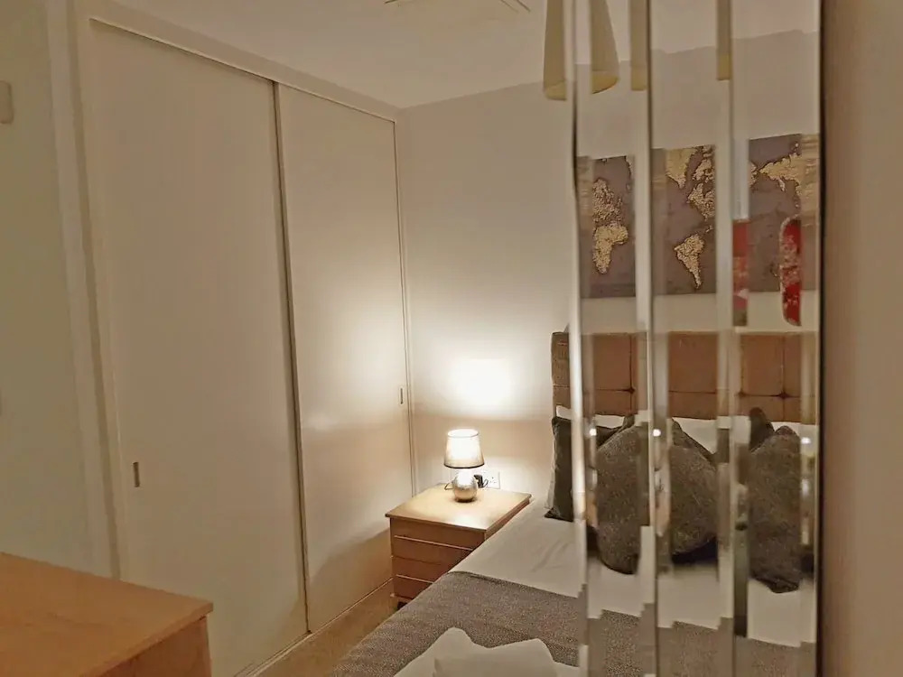 Reading Town Centre Courtyard View Serviced Apartment