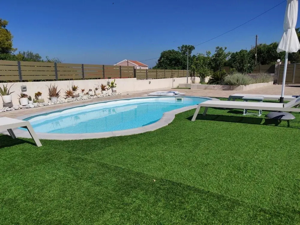 Arktos Sunset Villa