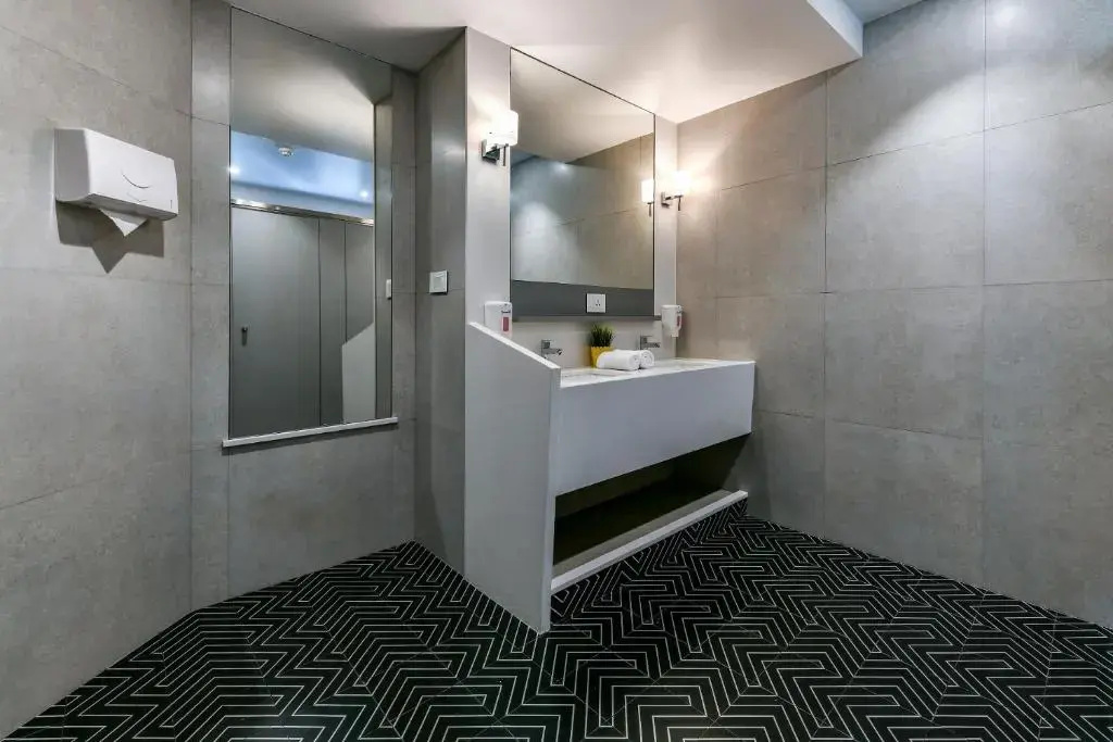 Indie Stays, BKC