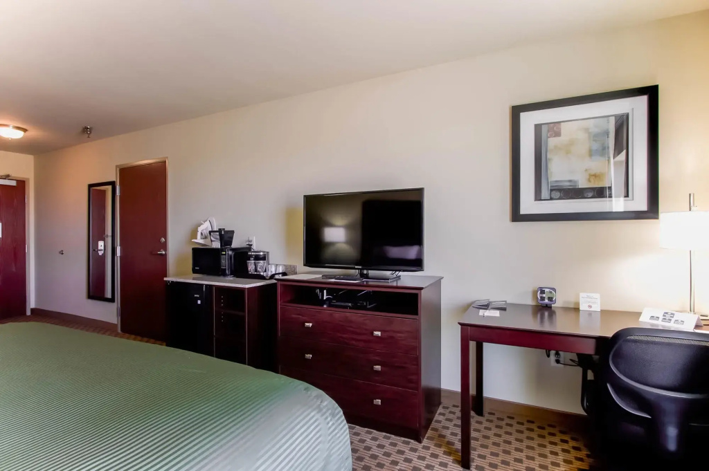 Cobblestone Inn & Suites - Eads