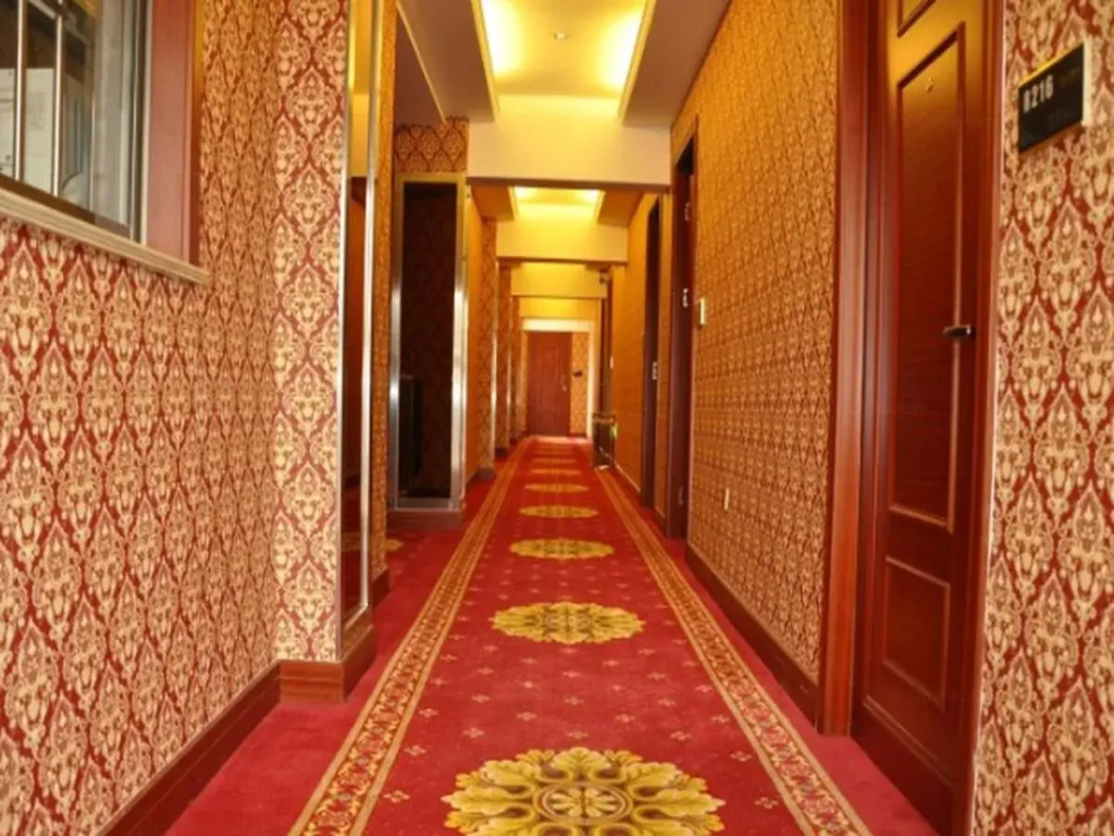 Qiudu Airport Hotel