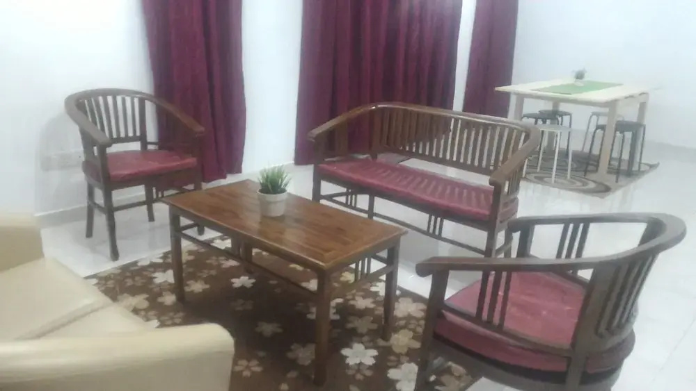 Adalea Homestay