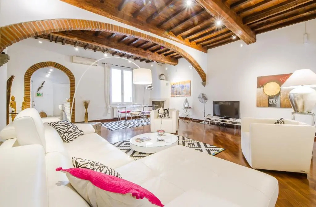 Scala Elegant Apartment