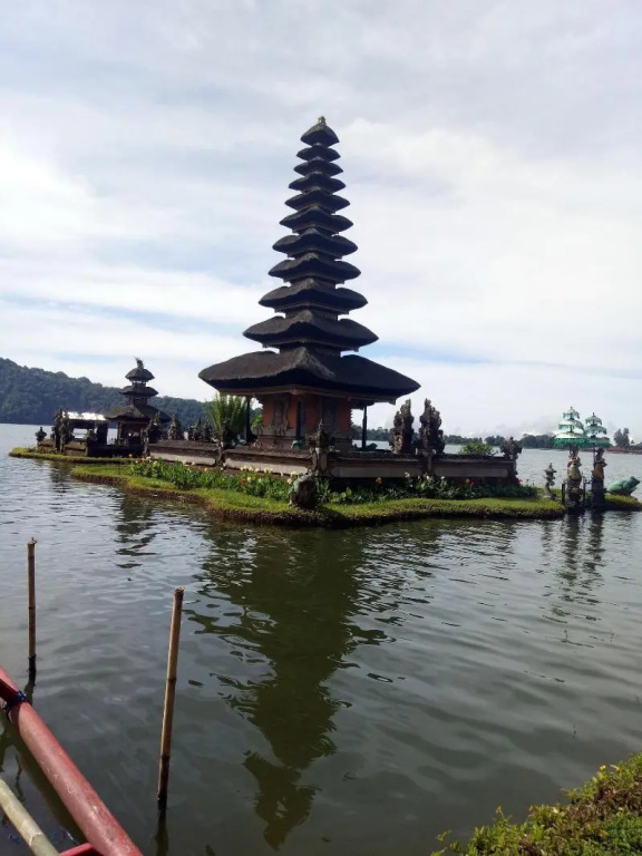Swar Bali Lodge