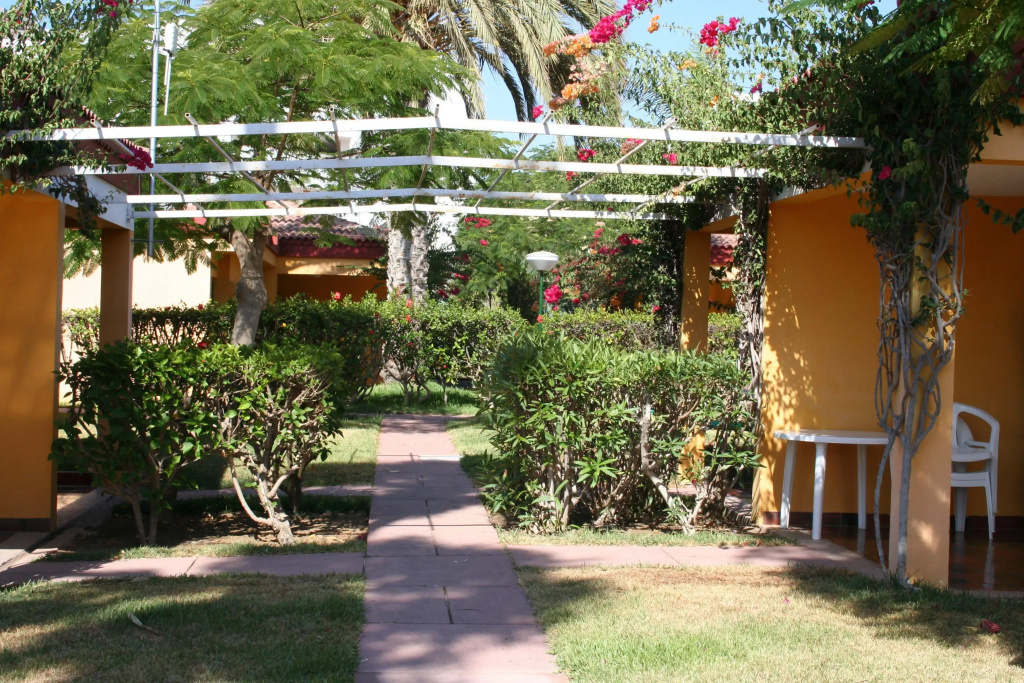 Bungalows Artemisa Gay Men Only
