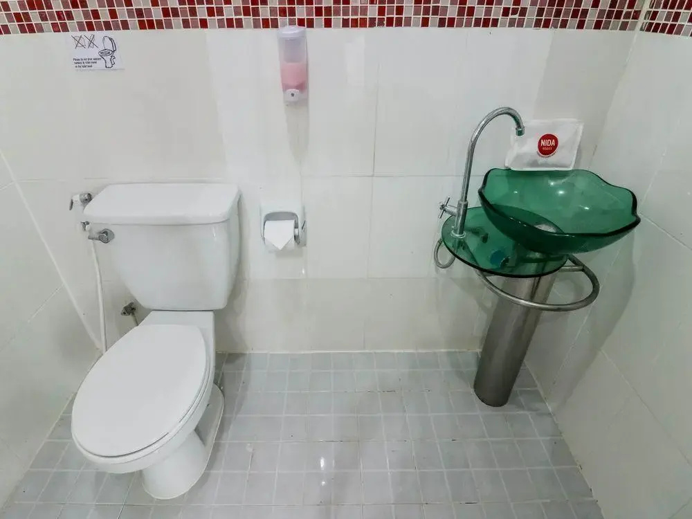 NIDA Rooms Patong Hill House
