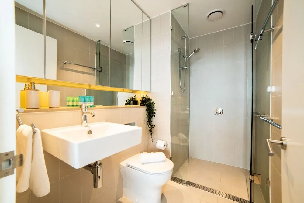 Melbourne Private Apartments - Collins Street Waterfront, Docklands