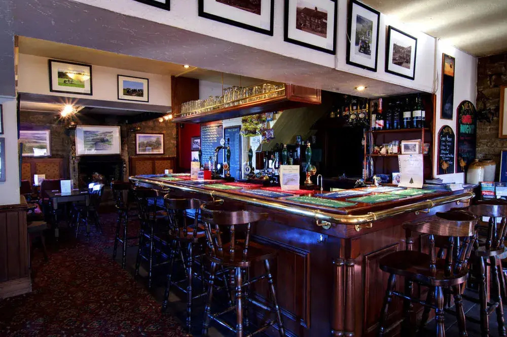 The Hare and Hounds Country Inn