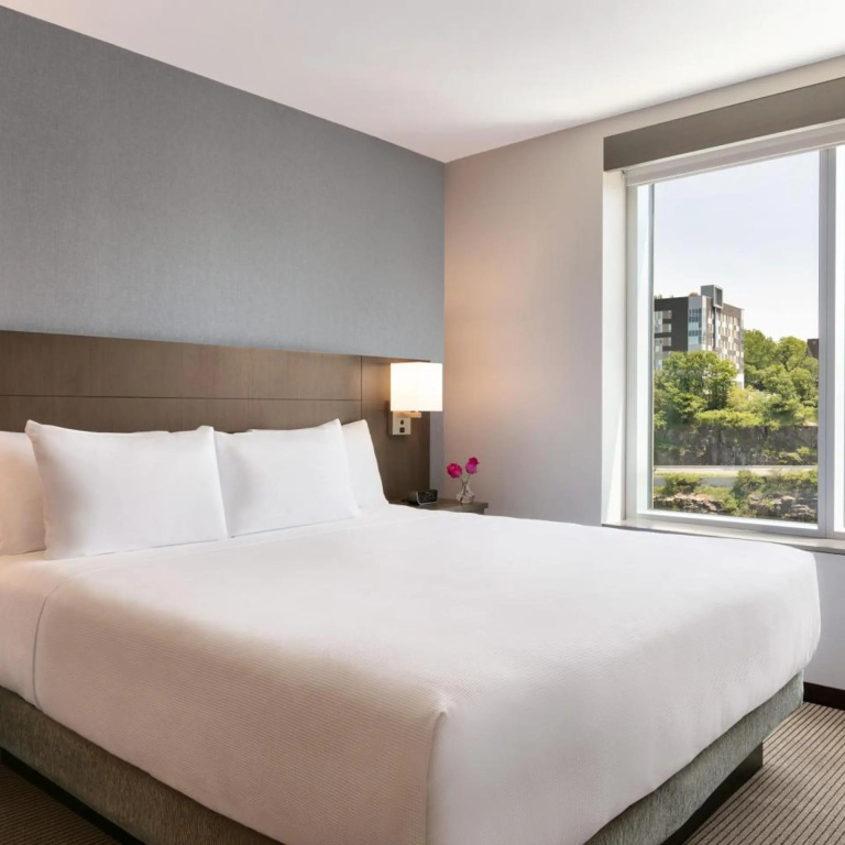 Hyatt Place Fort Lee/George Washington Bridge