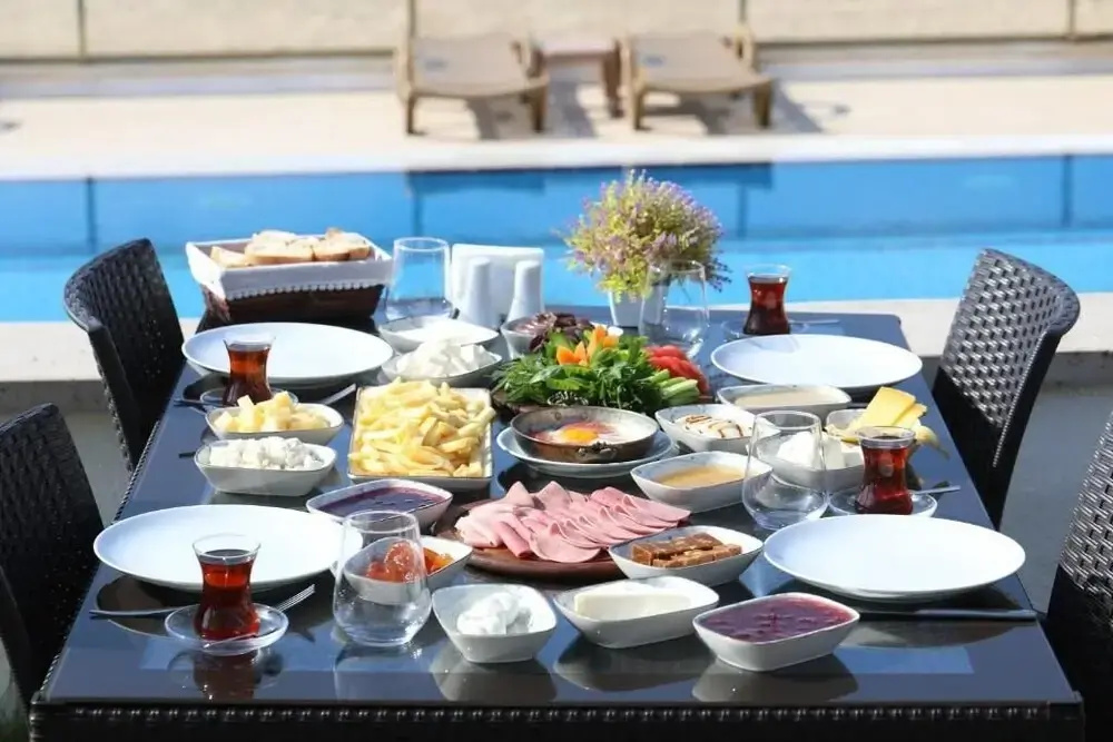 Tarihi Kumbaba Otel