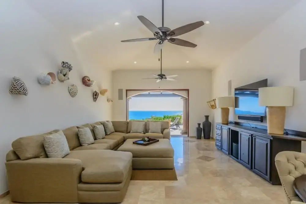 Ocean View with Beach Club Access, Villa Linda 32