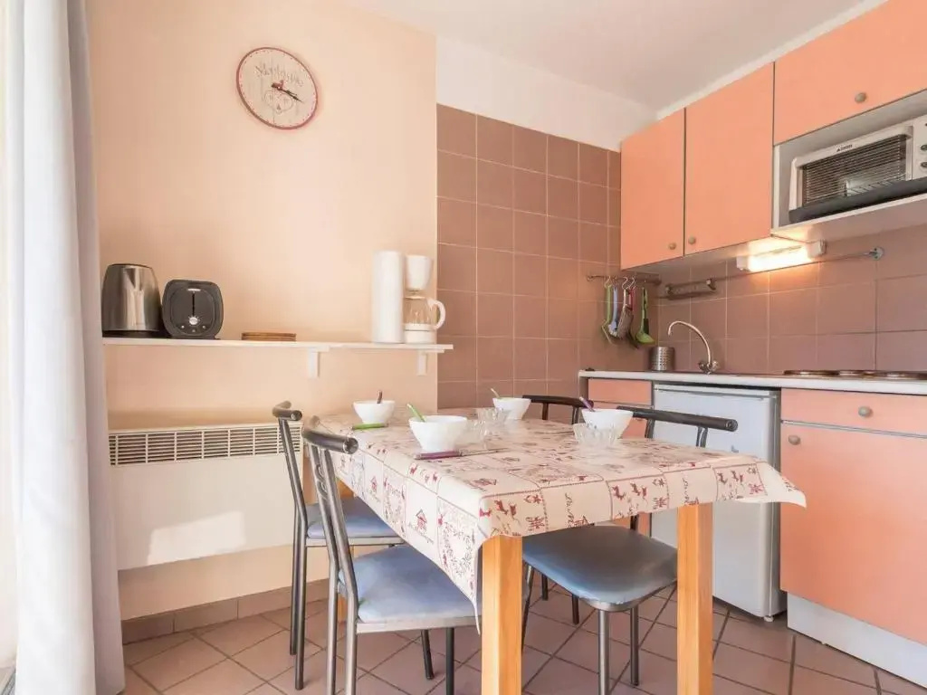 Appartement Briançon, 1 pièce, 4 personnes - FR-1-330C-18