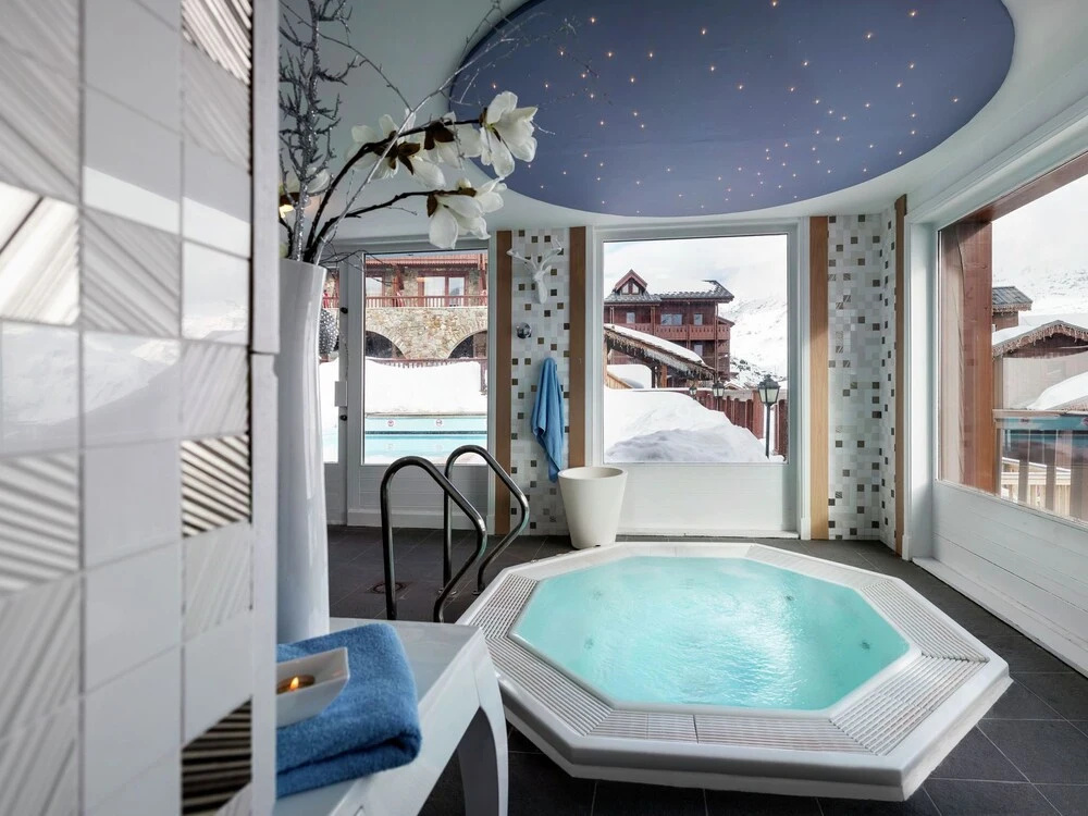 Mountain Stay With Spa