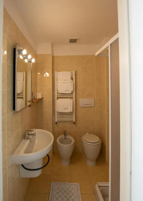 Hotel Alpi