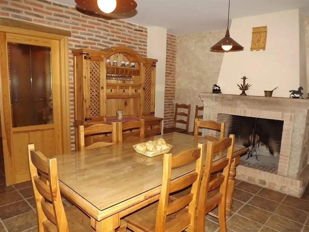 Casa De La Molina