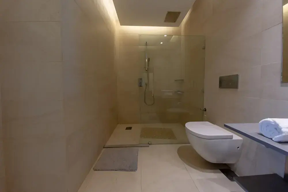 Lux Suites Le marc Luxury Apartments