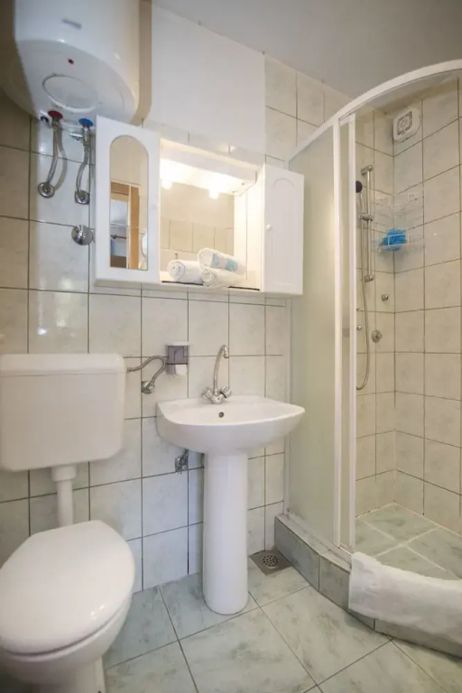 Apartments and Rooms Nikol