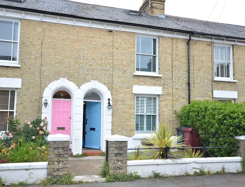 Longwall House