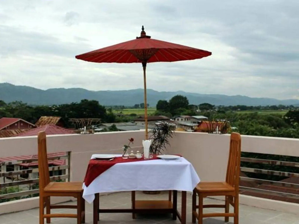 Golden Dream Hotel