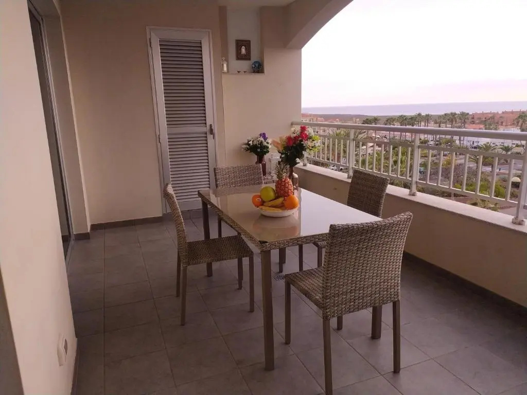Comfortable apartment with amazing sea views