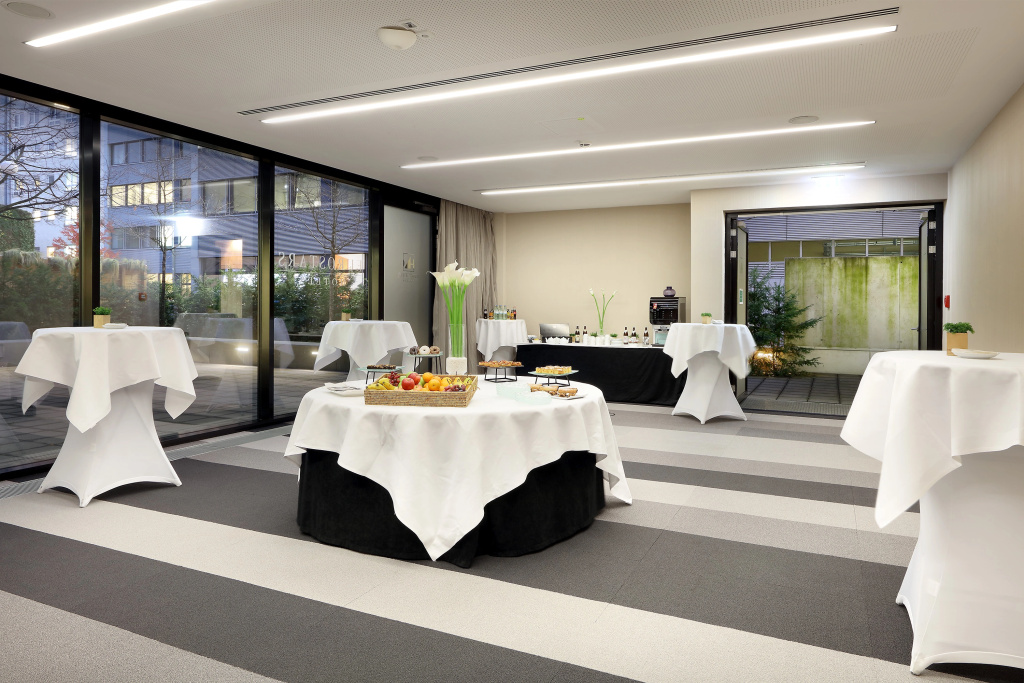 Eurostars Book Hotel