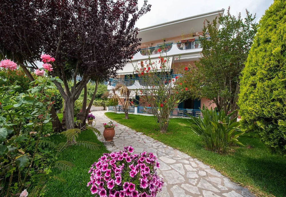 Sunny Garden