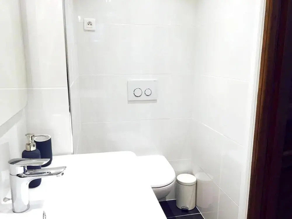 Apartment With one Bedroom in Argenteuil, With Enclosed Garden and Wif