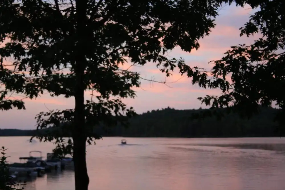 Oakview Lodge & Marina