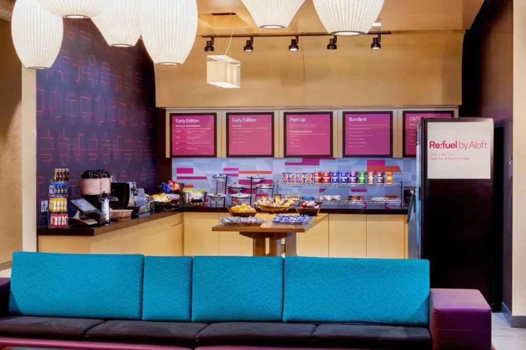Aloft New York LaGuardia Airport