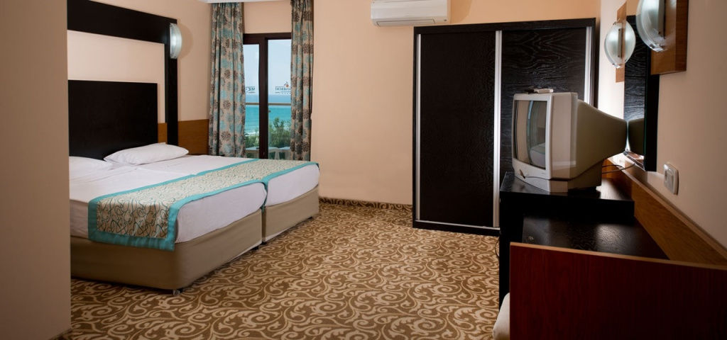 MC Mahberi Beach Hotel