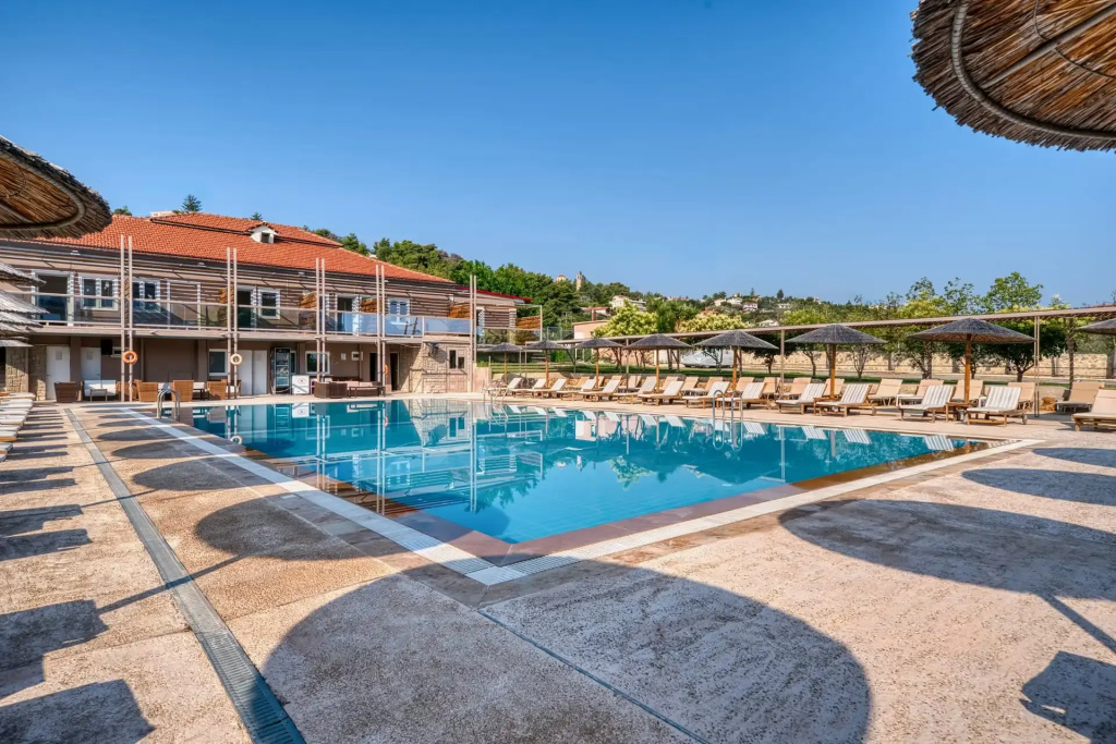 Aqua Mare Resort