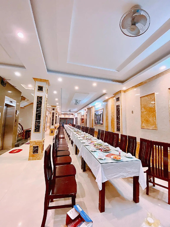 Anh Minh Hotel