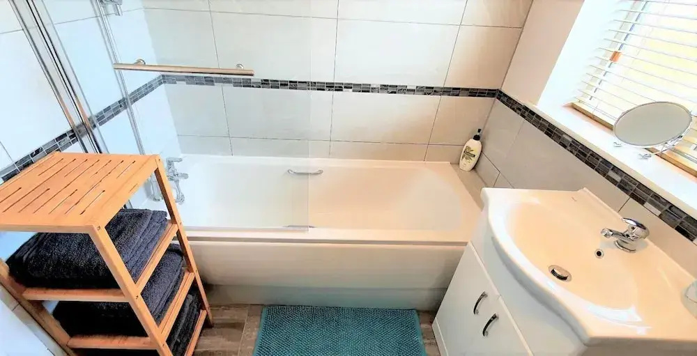 3-bedroom Victorian House With Superfast Wi-fi