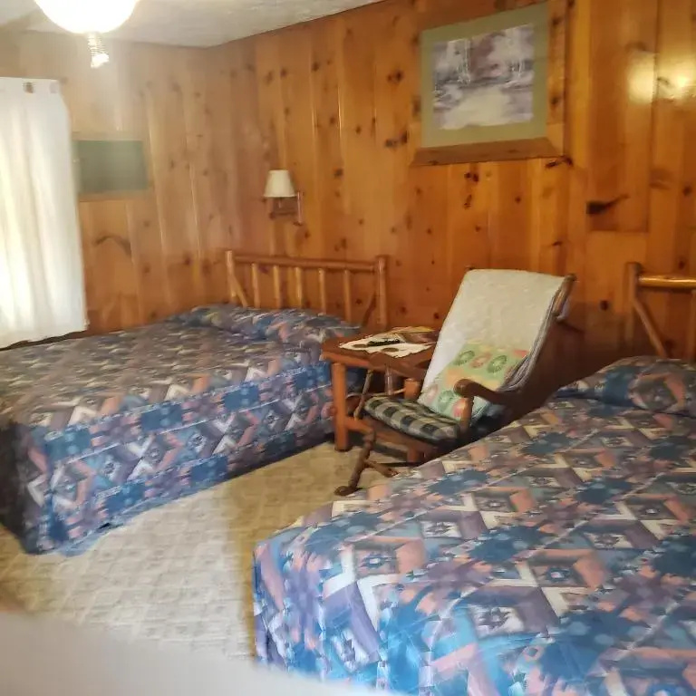 Birchwood Motel