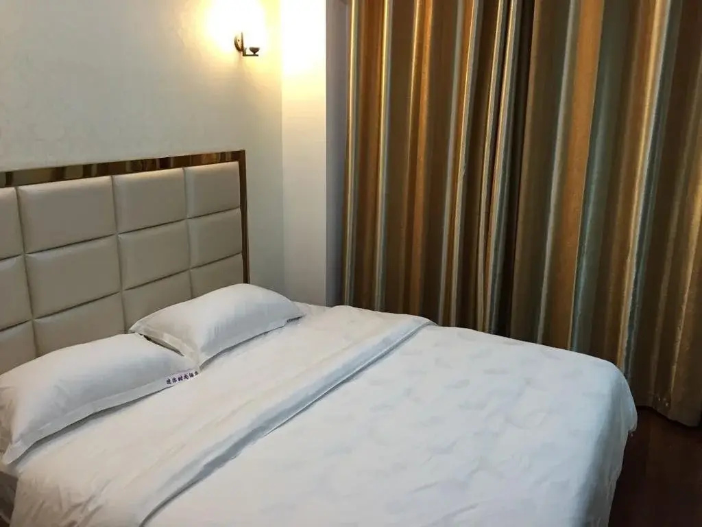 Mi Ni Shi Shang Hotel