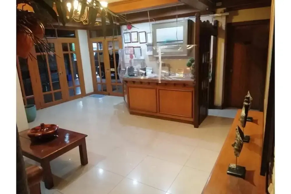 RedDoorz at Casa Marabella Villamonte Bacolod City