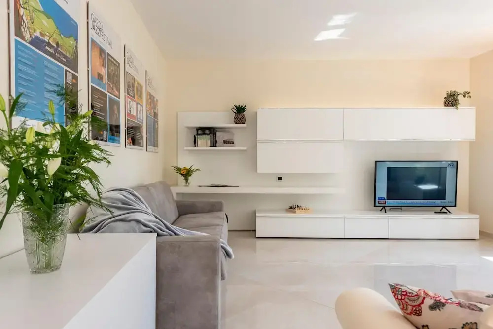 Life & View Luxury Apartments