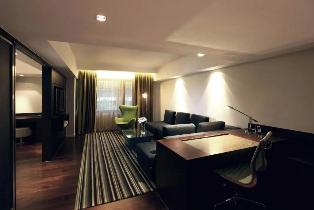 The Mira Hong Kong
