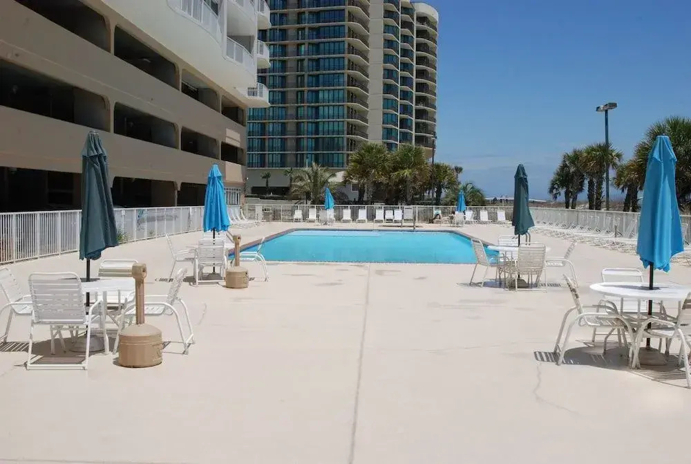 Regency Isle 704 by RedAwning