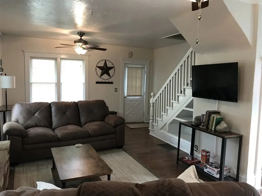 Dog Friendly Blue House by AAA Red Lodge Rentals