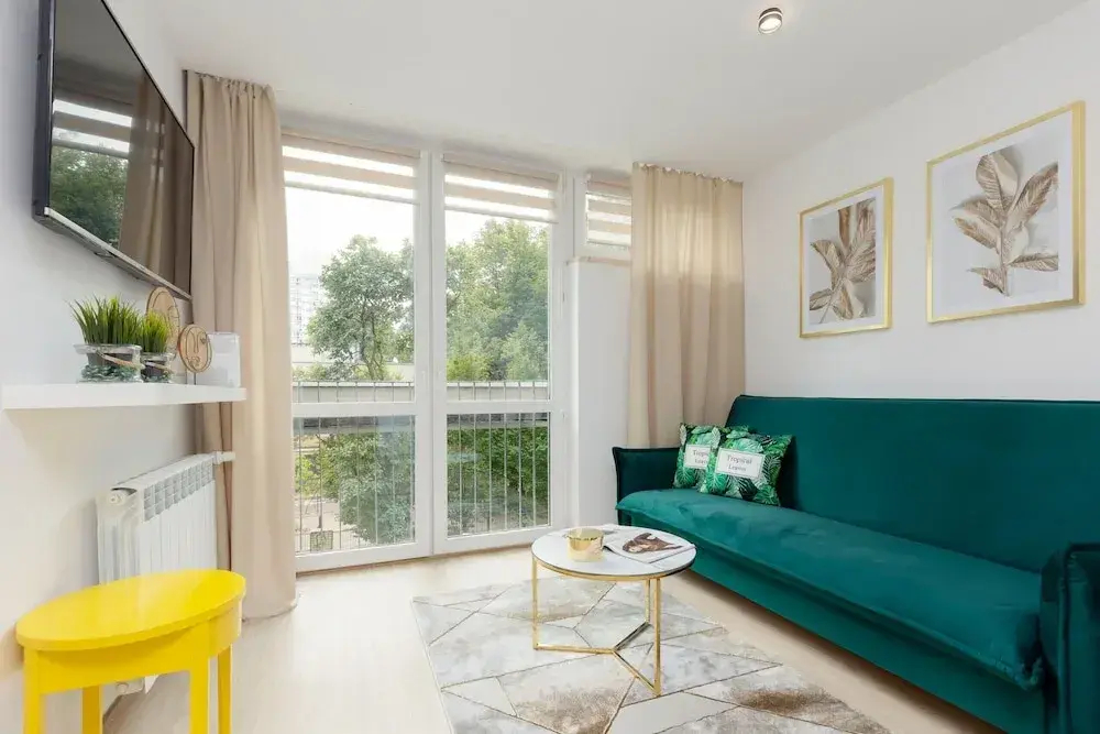 Warsaw City Center Studios by Renters