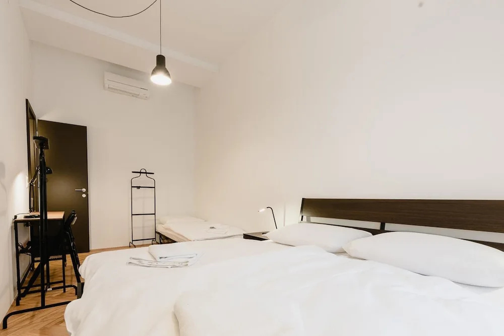 ATIK ROOMS