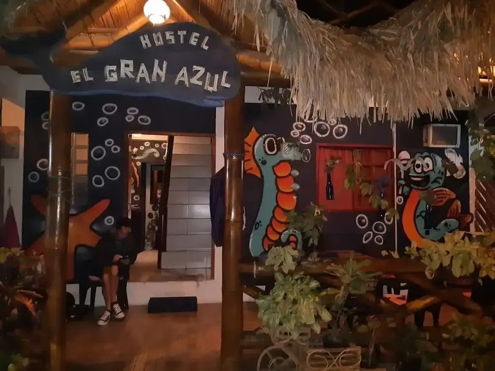 Hostel El Gran Azul Olon