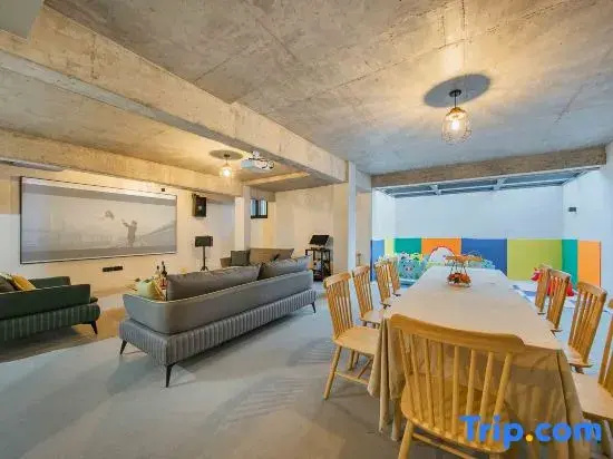 Linyi Woodland Lingfeng Muyu Star Watching Parent-child Wild Luxury Zhuyun Homestay