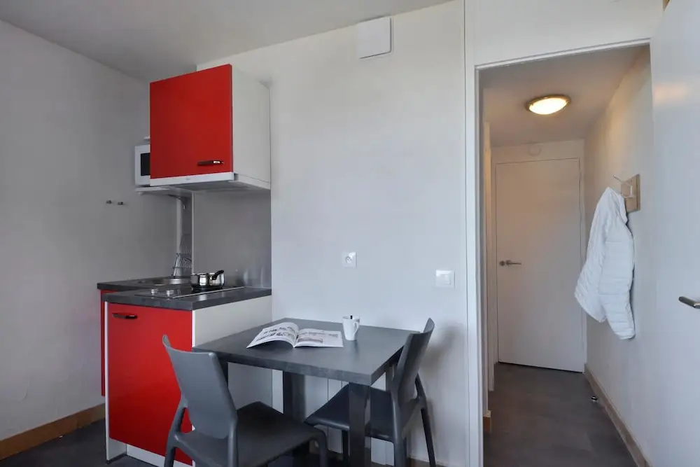 Residence Saintjacques Studio for 2 People of 14m2 in the Resort Center S317