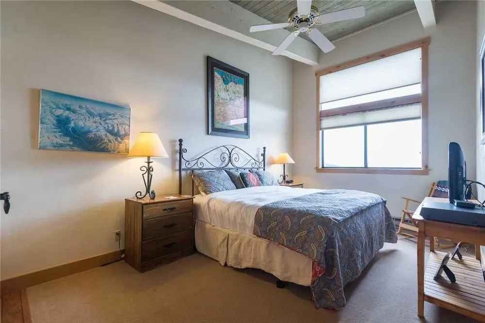 417 Storm Meadows Club C Apartment 2