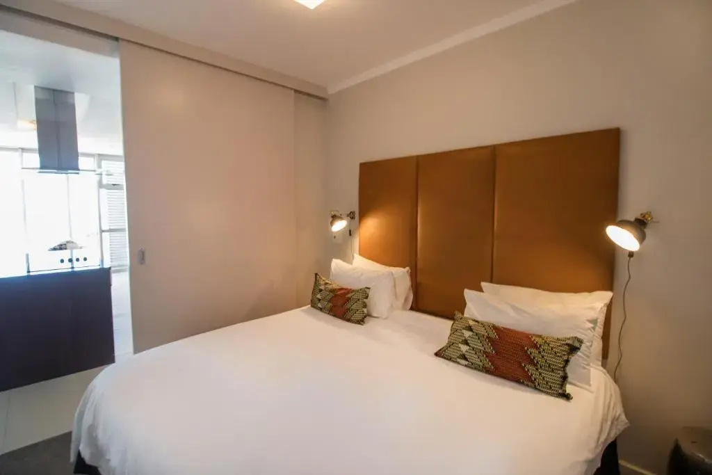 Camps Bay One Bedroom Apartment - The Crystal